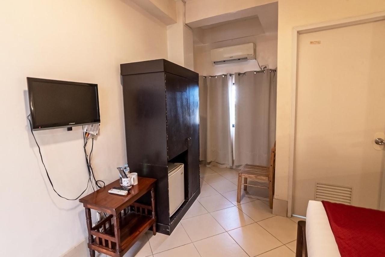 Kiwi Hotel Cebu Ngoại thất bức ảnh